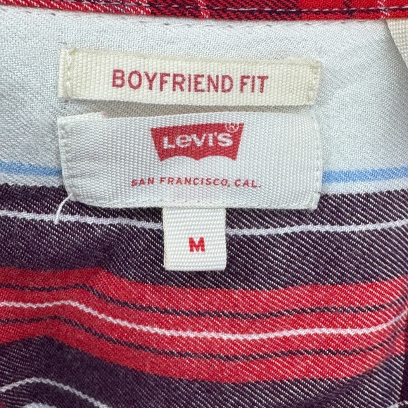 Levi’s Boyfriend Fit Plaid Button-Down Shirt – Red/White – Size M - Picture 2 of 2